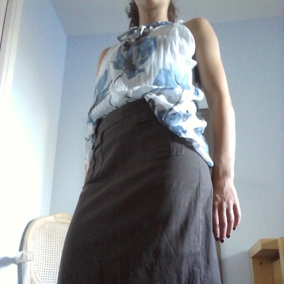 Blue Silk Keyhole top - Picture 5 of 7